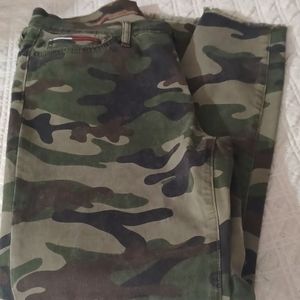 Tommy Hilfiger Green Camo Jeans